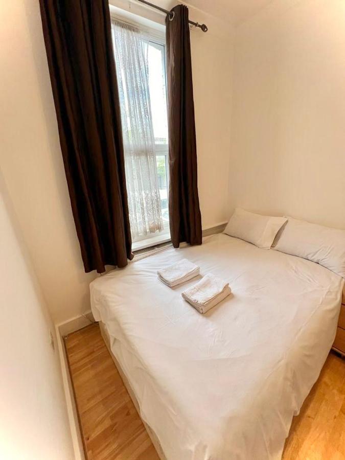 Stepney Green Holiday Apartment London Exterior photo